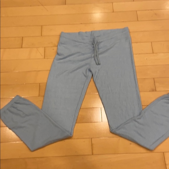 NWOT Wildfox Jogger Sweatpants in light blue - Picture 1 of 2